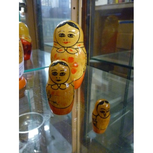 4 - RUSSIAN MATRYOSHKA DOLL 7 PIECES LARGEST 13CM AND SMALLEST 2CM