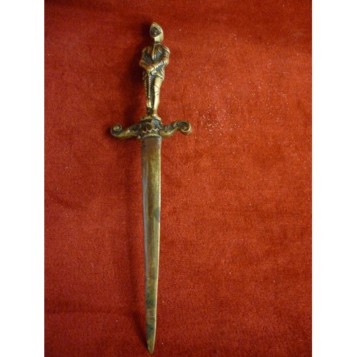 26 - KNIGHT IN ARMOUR SWORD BRASS LETTER OPENER