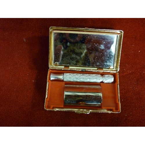 28 - VINTAGE SHAVING BAG WITH SHAVING FOAM BRUSH AND ORIENTAL LADIES TRAVEL RAZOR WITH HOLOGRAPHIC PICTUR... 