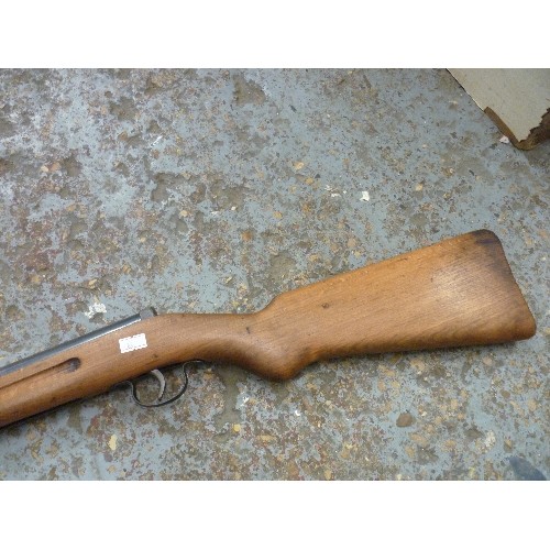 88 - DIANA MOD 2 AIR RIFLE WITH BEECH STOCK