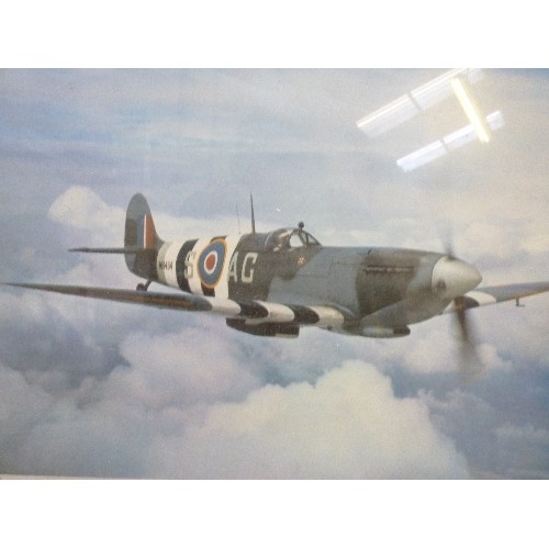 177 - 4 X WW2 AIRCRAFT PRINTS INCLUDING A PAIR 