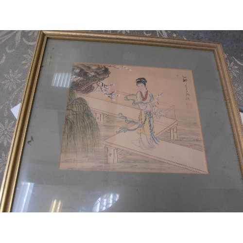 157 - A GROUP OF 5 20TH CENTURY JAPANESE PICTURES (PAINTINGS ON SILK AND PRINTS) OF GEISHA AND LADIES IN L... 