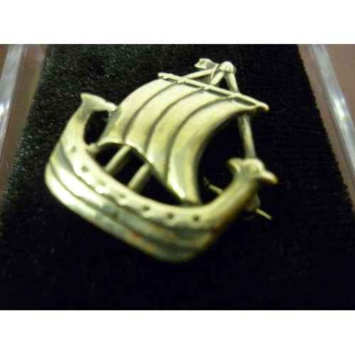 66A - SOLID SILVER VIKING LONG BOAT BROOCH