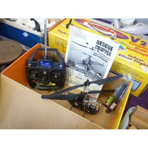 93 - M.A.S.H. RADIO-CONTROL HELICOPTER/RESCUE CHOPPER. IN BOX.