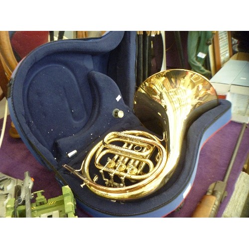 134 - FRENCH HORN 'THE HORNBLOWER 161' BRASS INSTRUMENT IN PROTECTIVE PADDED CASE.