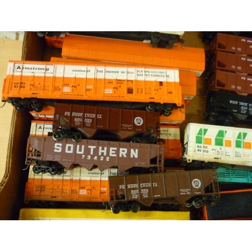 225 - QUANTITY OF SCALE MODEL TRAIN ROLLING STOCK, OPEN WAGONS, CARRIAGES. INC ATRLAS COAL WAGONS ETC.