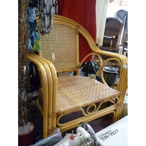 232 - LOVELY CANE/WICKER/BAMBOO CONSERVATORY CHAIR. GOOD CONDITION.