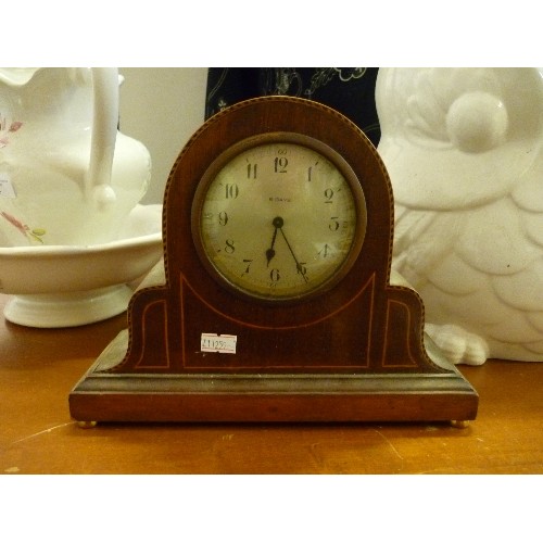 235 - SMALL RETRO-VINTAGE MANTLE CLOCK. '8-DAYS' INLAID WOODEN CASE.