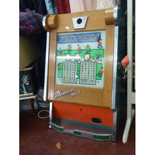 243 - LOVELY RETRO-VINTAGE 1950`s ONE ARM BANDIT, SLOT MACHINE. 'PRINCESS MK II' WITH 1P COIN SLOT.LIGHTS ... 