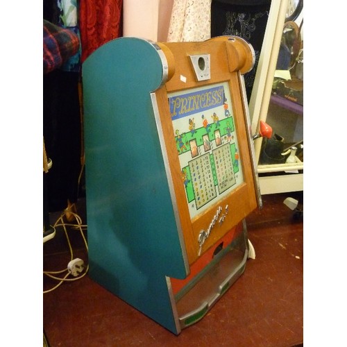 243 - LOVELY RETRO-VINTAGE 1950`s ONE ARM BANDIT, SLOT MACHINE. 'PRINCESS MK II' WITH 1P COIN SLOT.LIGHTS ... 