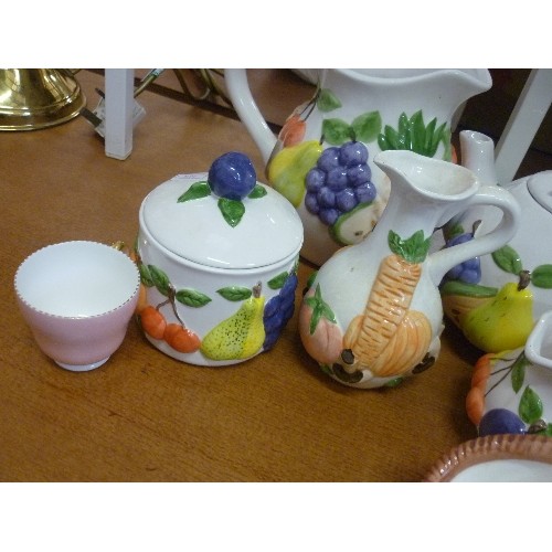 255 - COLLECTION OF RAYWARE CERAMICS WITH RAISED FRUIT DETAIL. LARGE JUG, TEAPOT, GRAVY BOAT ETC.