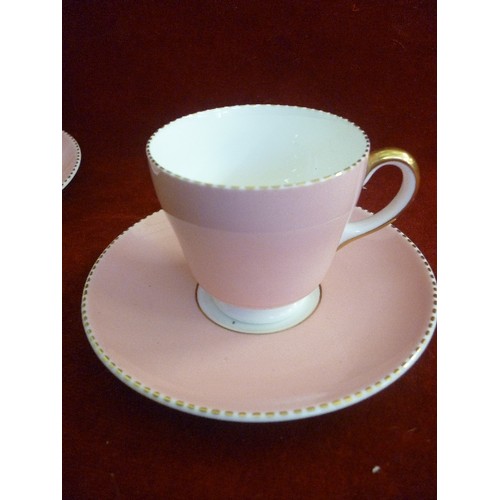 257 - WEDGEWOOD FINE BONE CHINA, TEA CUPS AND SAUCERS. PALE PINK ,CREAM AND GOLD.