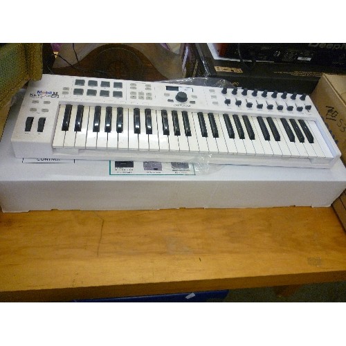 283 - ARTURIA MOBIL 1, KEYLAB 49. MIDI CONTROLLER KEYBOARD. IN BOX.