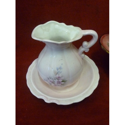 305 - 2 X SMALL JUG & BOWL SETS. A DEEP PINK ONE DECORATED WITH ROMANTIC COUPLE, BOWL IS FULL OF POT-POURR... 