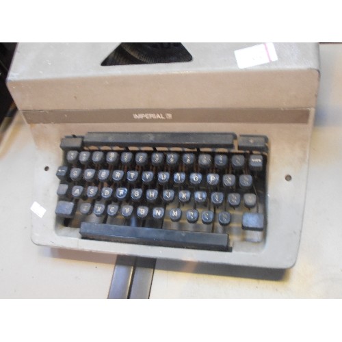 375 - A RETRO-VINTAGE 1970'S IMPERIAL 80 TYPEWRITER  - WORKING.