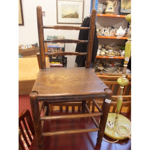 383 - VINTAGE WOODEN CHAIR. NEEDS REPAIR AS TOP BACK RAIL IS MISSING.