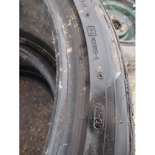 638 - PAIR OF REAR LOW PROFILE PORSCHE 911 TYRES 1981, 