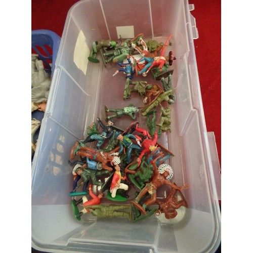 49 - COLLECTION OF TOY PLASTIC SOLDIERS, COWBOYS & INDIANS, ALSO ZOO ANIMALS, SOME MARKED BRITAINS