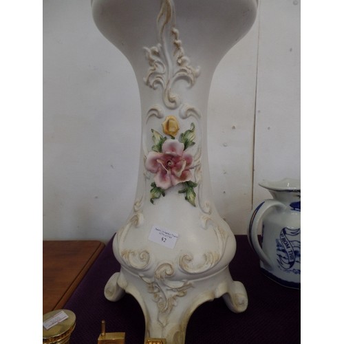 82 - A LARGE CAPODIMONTE VASE ON STAND  - TOTAL HEIGHT 92CM