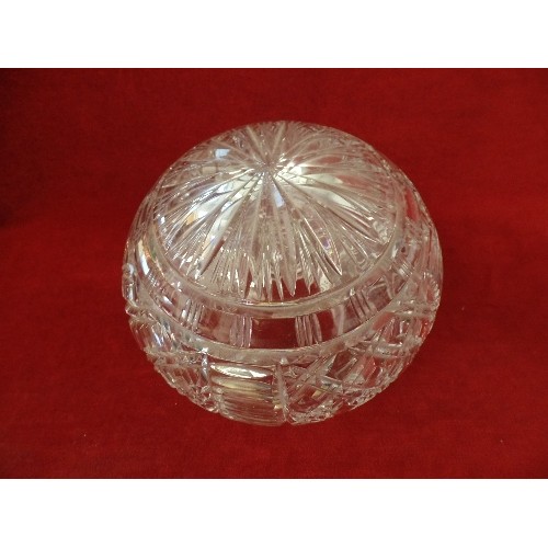 74 - A BEAUTIFUL CUT GLASS CRYSTAL LAMP SHADE - WATERFORD??