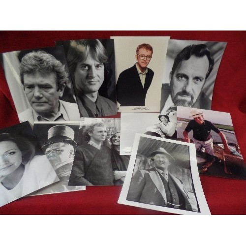 94 - APPROX 100 X REAL PHOTOGRAPHS - BLACK & WHITE AND COLOUR - TV & FILM STARS. INC LES DAWSON, TOM CRUI... 