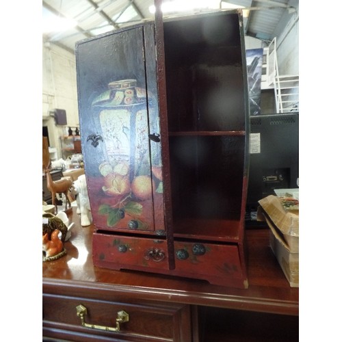 252 - HAND PAINTED CUPBOARD WITH 2 DOORS AND DRAWER BELOW