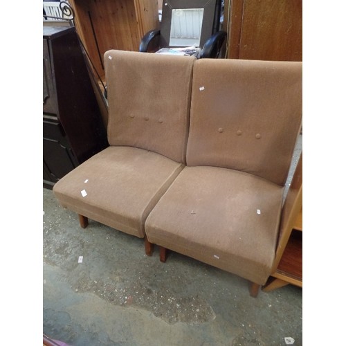 273 - PAIR OF RETRO COMFY CHAIRS WITH TAPERED LEGS. SOFT GOLD DRALON/VELVET FABRIC.