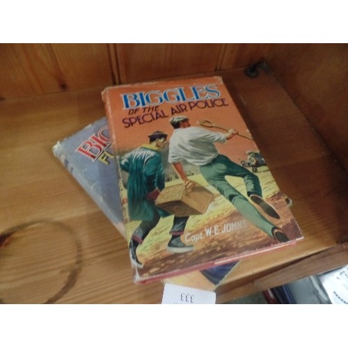 333 - 4 ' BIGGLES' DETECTIVE BOOKS