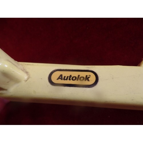 305 - AUTOLOK (GEAR STICK TO STEERING WHEEL LOCK WITH KEYS