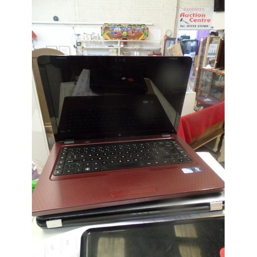 391 - 2 LAPTOPS, NOTEBOOK AND KEYPAD FOR SPARES