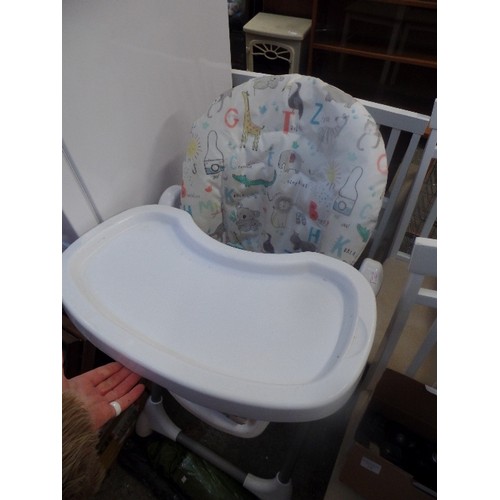 377 - HIGH CHAIR IN WHITE WITH WASHABLE COVERS