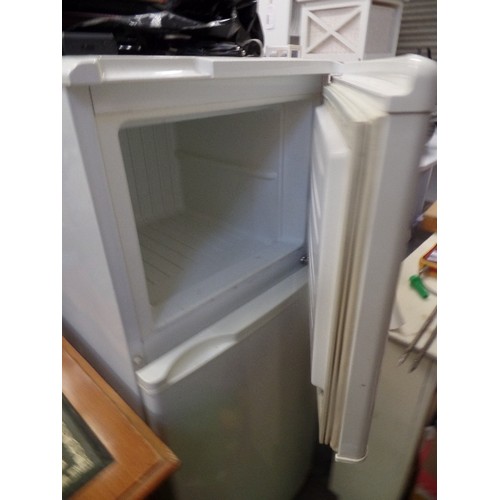 390 - SMALL PANCHE FRIDGE FREEZER IN WHITE