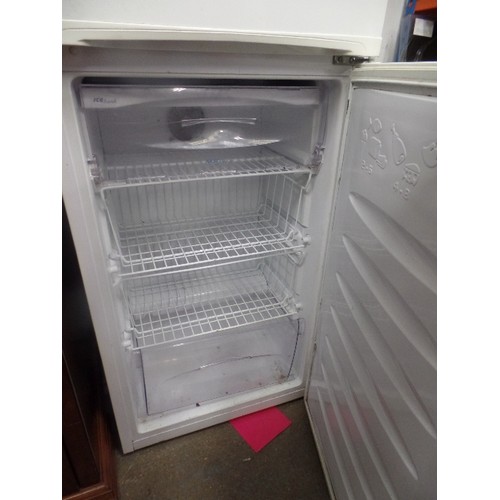 421 - BEKO FROST FREE FRIDGE FREEZER IN WHITE, Guaranteed Fully Working