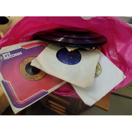 325 - BAG OF MIXED RECORDS SINGLES AND ALBUMS, MOSTLY NO SLEEVES