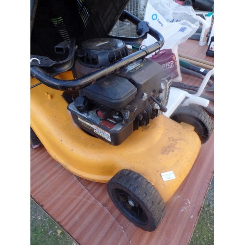 508 - BRIGGS AND STRATTON 35 CLASSIC PETROL LAWNMOWER