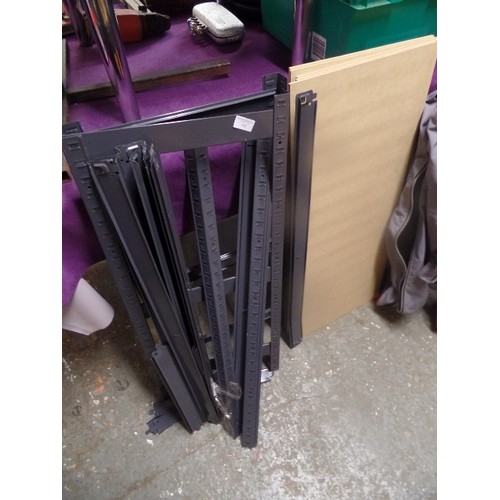 505 - QUANTITY OF METAL SHELVING AND PLYWOOD SHELVES