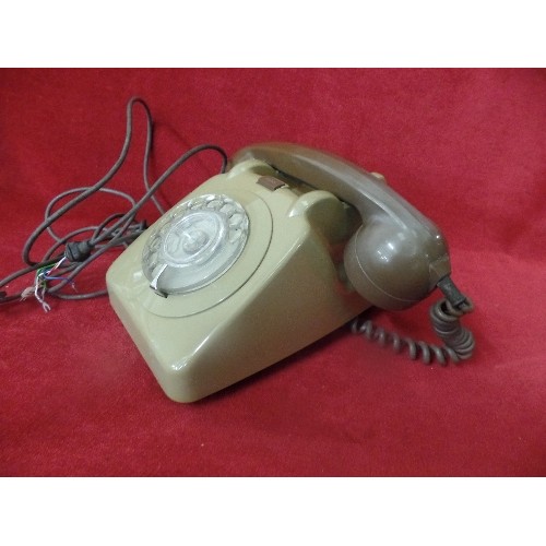 44 - RETRO VINTAGE TELEPHONE. 2-TONE CARAMEL & CHOCOLATE.