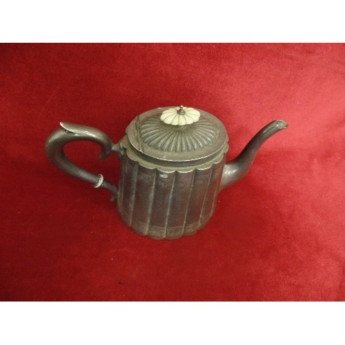 55 - VINTAGE PEWTER TEAPOT WITH HINGED LID. FLUTED.