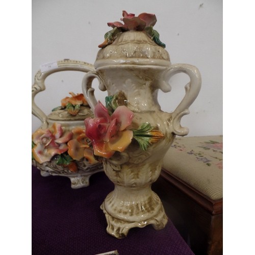 79 - CAPODIMONTE. SET OF 3 MATCHING DECORATIVE URN, JUG AND KETTLE. ADORNED WITH VINTAGE ROSES.