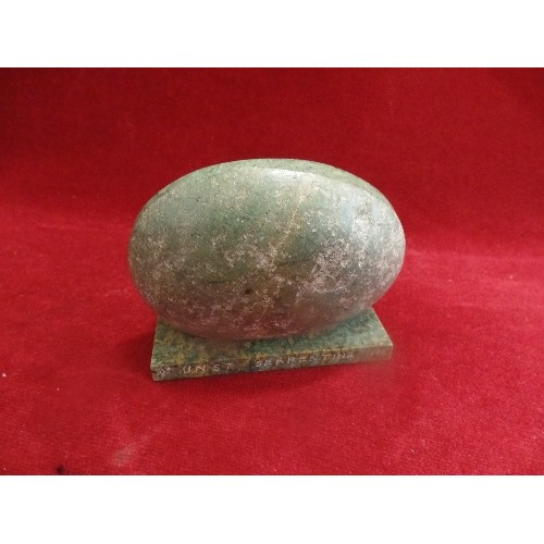 82 - SCOTTISH UNST SERPENTINE 1980 GREEN STONE, WITH INSET THERMOMETER.