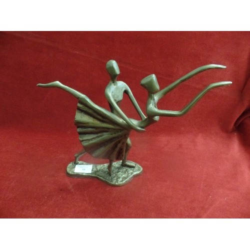 88 - CONTEMPORARY 'BRONZE' FIGURE OF BALLET DANCING COUPLE.