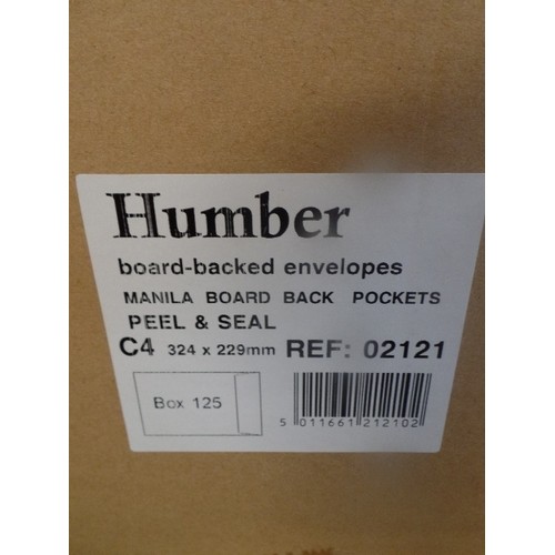 204 - UNUSED BOX OF HUMBER MANILA BOARD BACK C4 ENVELOPES. PEEL & SEAL. CONTAINS 125.