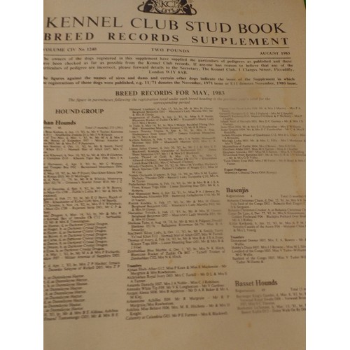 215 - LARGE QUANTITY OF KENNEL CLUB STUD BOOKS. BREED RECORDS SUPPLEMENTS. MAINLY 80'S.