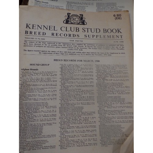 215 - LARGE QUANTITY OF KENNEL CLUB STUD BOOKS. BREED RECORDS SUPPLEMENTS. MAINLY 80'S.