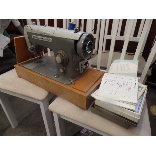 312 - RETRO-VINTAGE FRISTER & ROSSMANN SEWING MACHINE. FULL ZIG-ZAG MODEL AZ. TOGETHER WITH ATTACHMENTS AN... 