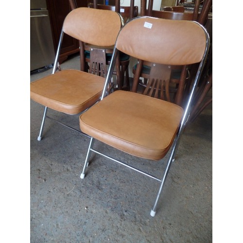 356 - A PAIR OF RETRO FOLDING KITCHEN CHAIRS, CHROME WITH TAN FAUX LEATHER PADDED SEAT AND BACK.