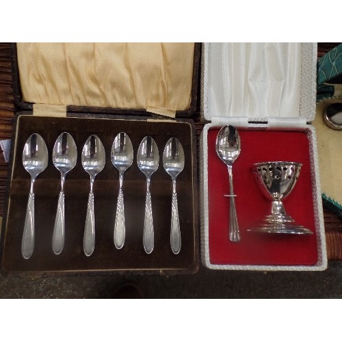 292 - VINTAGE CUTLERY SETS IN ORIGINAL BOXES. TOGETHER WITH A BEAUTIFUL MANICURE SET IN ORIGINAL BOX, & CH... 