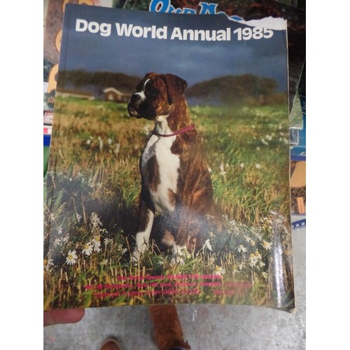 370 - QUANTITY OF DOG MAGAZINES AND BOOKS - OUR DOGS ANNUALS, BOOKS ON MASTIFFS AND GREAT DANES ETC