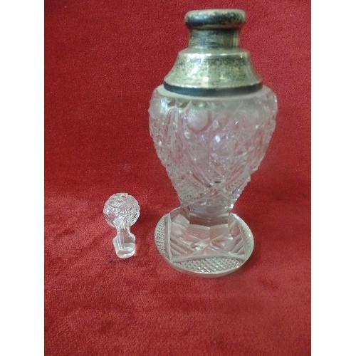 28 - A LARGE CUT GLASS VICTORIAN SCENT BOTTLE WITH SILVER COLLAR, LONDON HALLMARK, HENRY PERKINS & SONS -... 