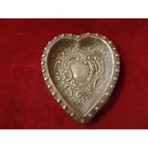 33 - FOUR STERLING SILVER HEARTS INCLUDING PIN DISH CHESTER 1898, PIN DISH BIRM 1905 WITH O.R.A. MONOGRAM... 